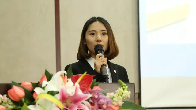 首届“宝运莱金话筒”演讲比赛圆满落幕